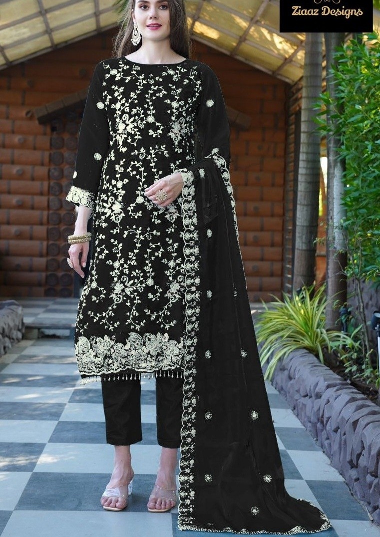 ZIAAZ DESIGNS 714 K PAKISTANI DRESSES BUY ONLINE IN SURAT