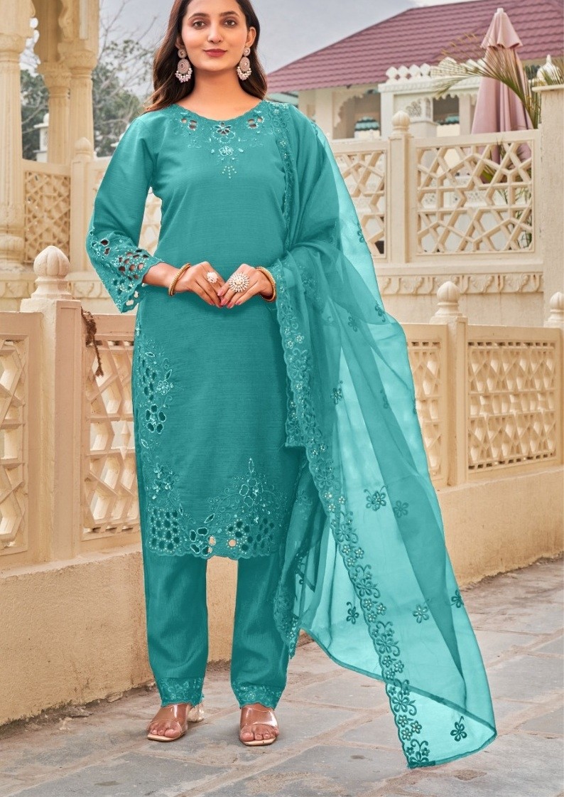 MUSHK BUY SHRADDHA DESIGNER 1009 C PAKISTANI KURTIS SUPPLIER IN SURAT