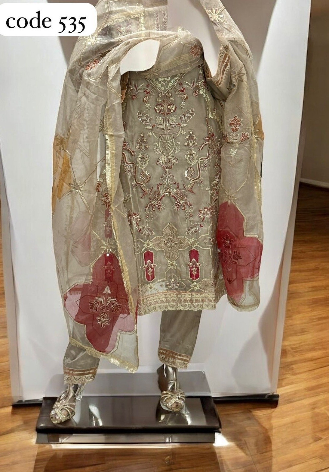 ZIAAZ DESIGNS 535 SALWAR SUITS LATEST