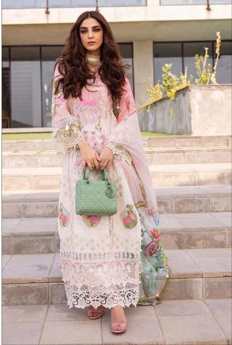 SANIYA TRENDZ 7128 PAKISTANI SUITS COLLECTION BUY SURAT
