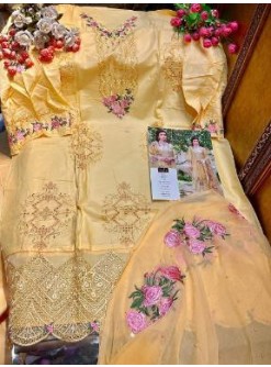 RAWAYAT SINGATUR 27002 PAKISTANI SUIT SUPLIER IN SURAT