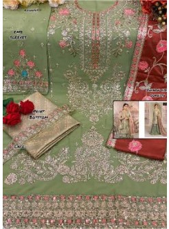 RAWAYAT MARIYA B MBROIDERED COLLĔCTION 2021 40005 WHOLESALE PAKISTANI SUITS SURAT