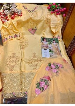 RAWAYAT SINGATUR 27002 PAKISTANI SUIT SUPLIER IN SURAT