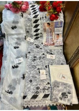HAZRA DESIGNER HD 33 WHOLESALE PAKISTANI SUITS
