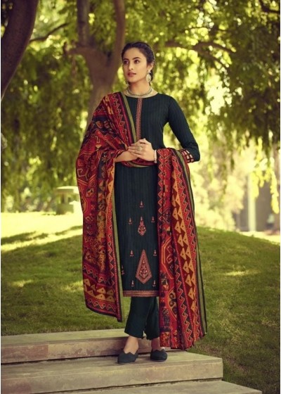 MUMTAZ ARTS IKKAT PATOLA 7010 KARACHI SUITS IN SINGALE AVAILABALE