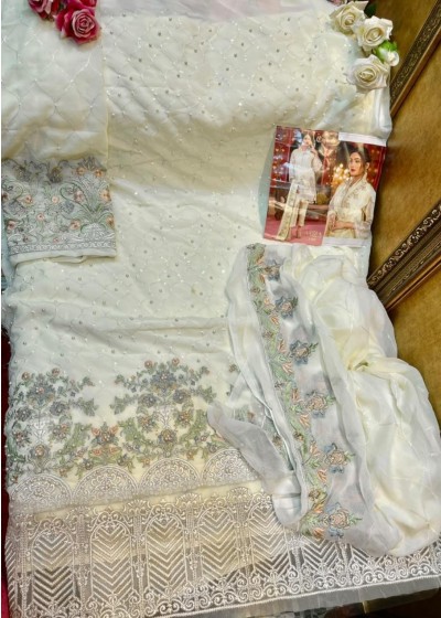 COSMOS AAYRA VOL 14 HIT DESIGN 1303 PAKISTANI SUITS MANUFACTRER IN SURAT